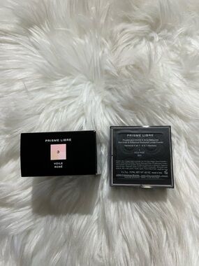 Givenchy Prisme Libre Voile Rosé 3 Loose Setting Powder - Black & Pink Accents